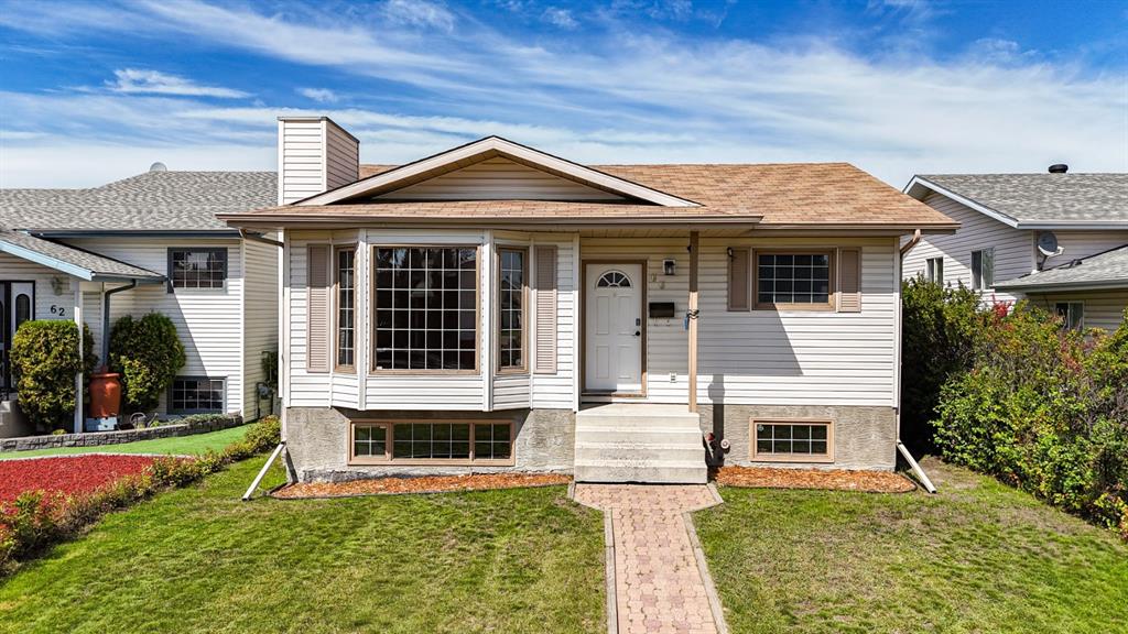 Picture of 66 Edwards Crescent , Red Deer Real Estate Listing