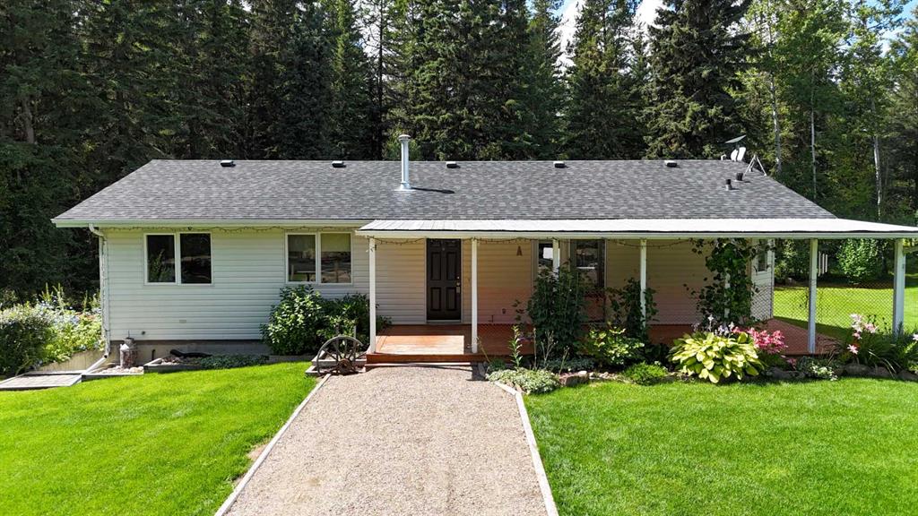 Picture of 15018 township road 562  , Rural Yellowhead County Real Estate Listing