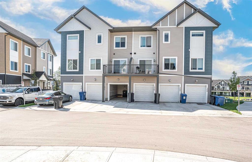 Picture of 372 Canals Crossing SW, Airdrie Real Estate Listing