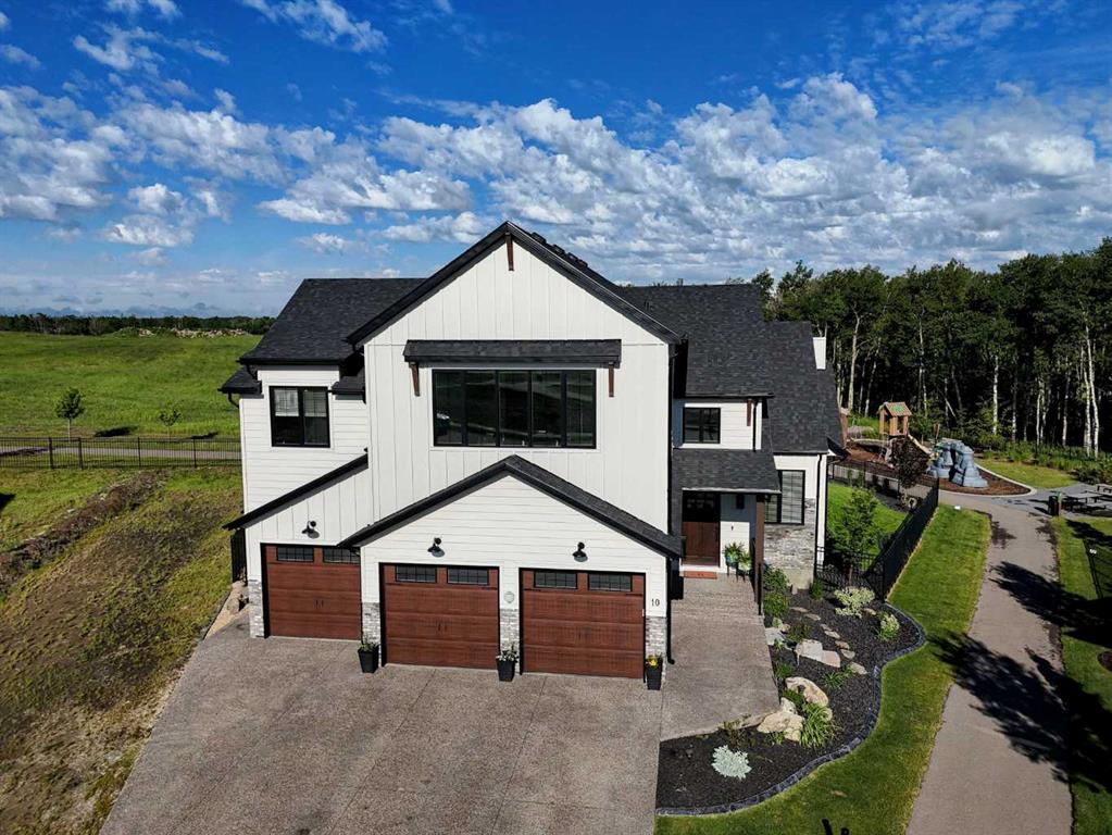 Picture of 10 Sweetgrass Place , Sylvan Lake Real Estate Listing