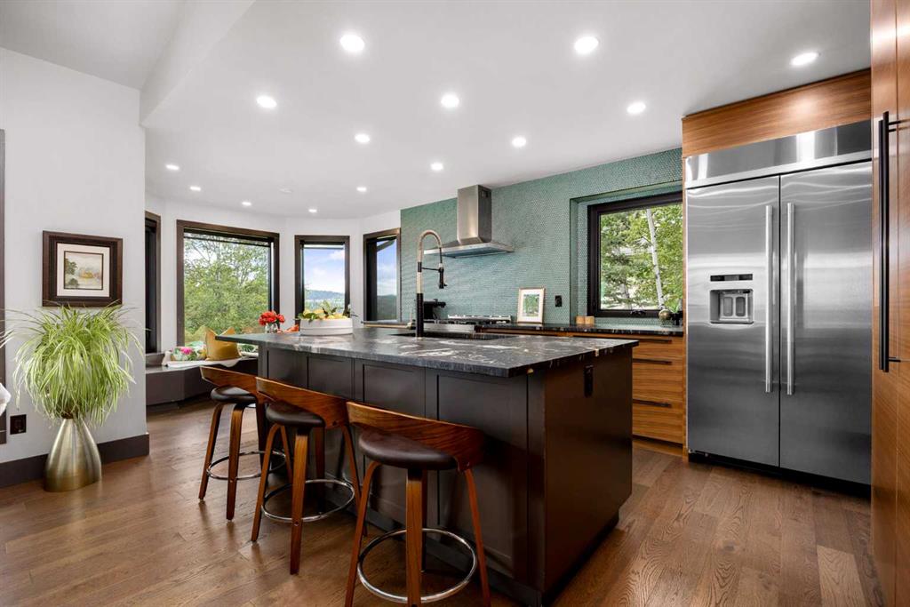 Picture of 38 Sunrise Way , Priddis Greens Real Estate Listing