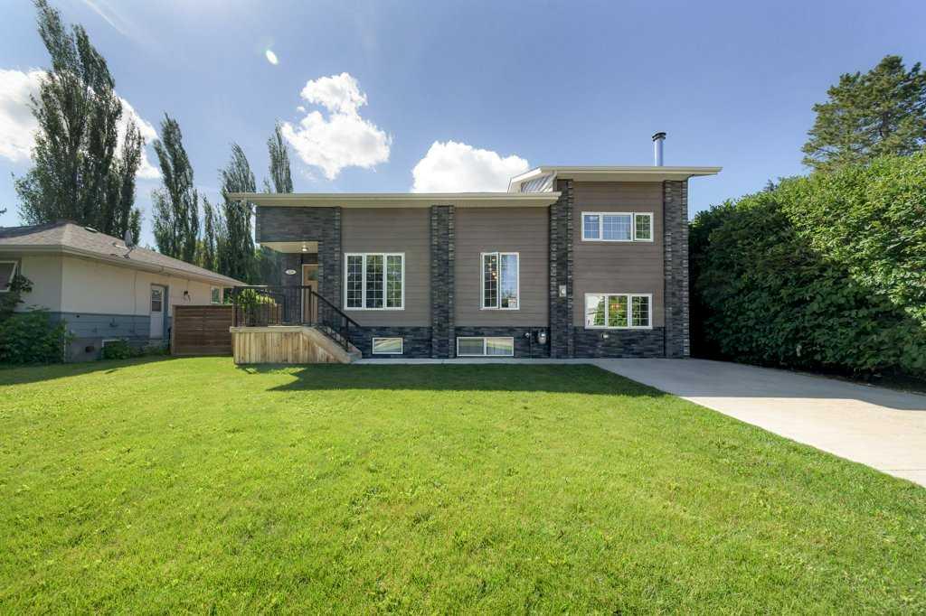 Picture of 5238 52 Street , Lacombe Real Estate Listing