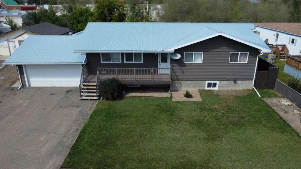 Picture of 512 1 Avenue W, Hanna Real Estate Listing