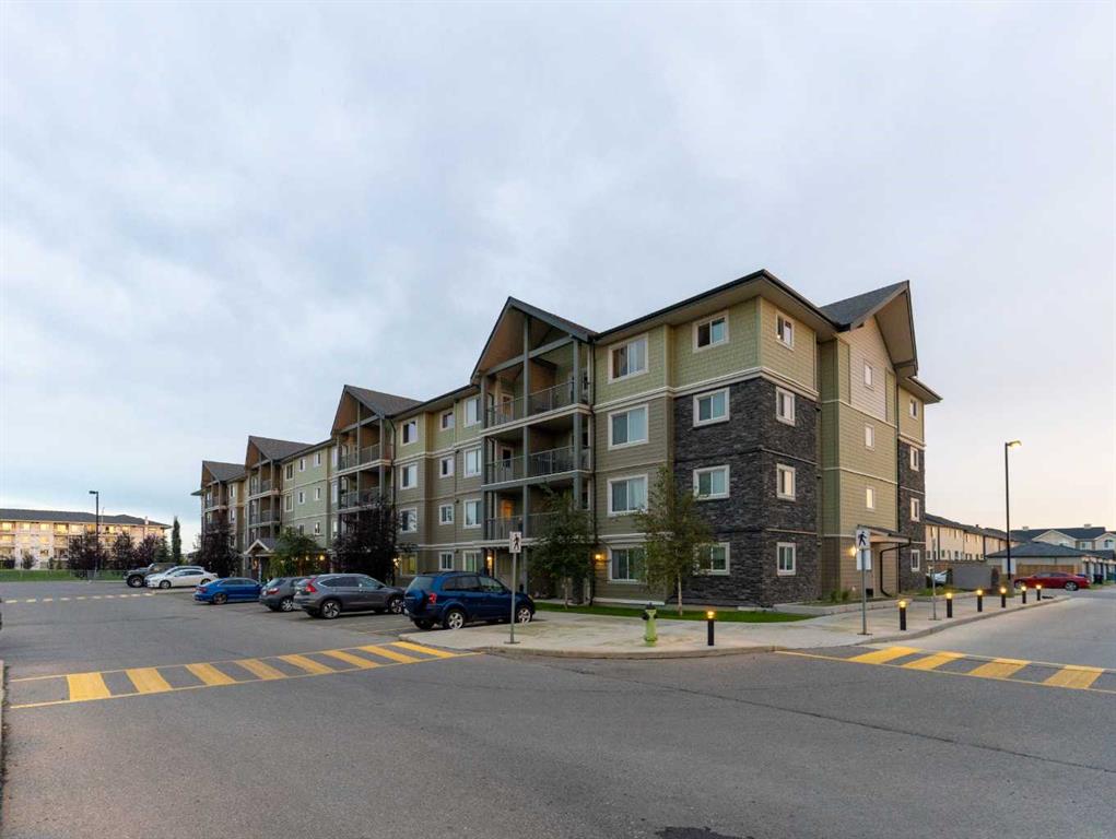 Picture of 2411, 181 skyview ranch Manor , Calgary Real Estate Listing