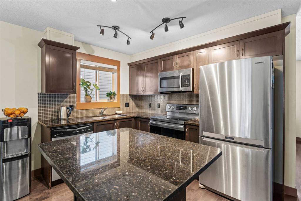 Picture of 65 Skyview Springs Common NE, Calgary Real Estate Listing