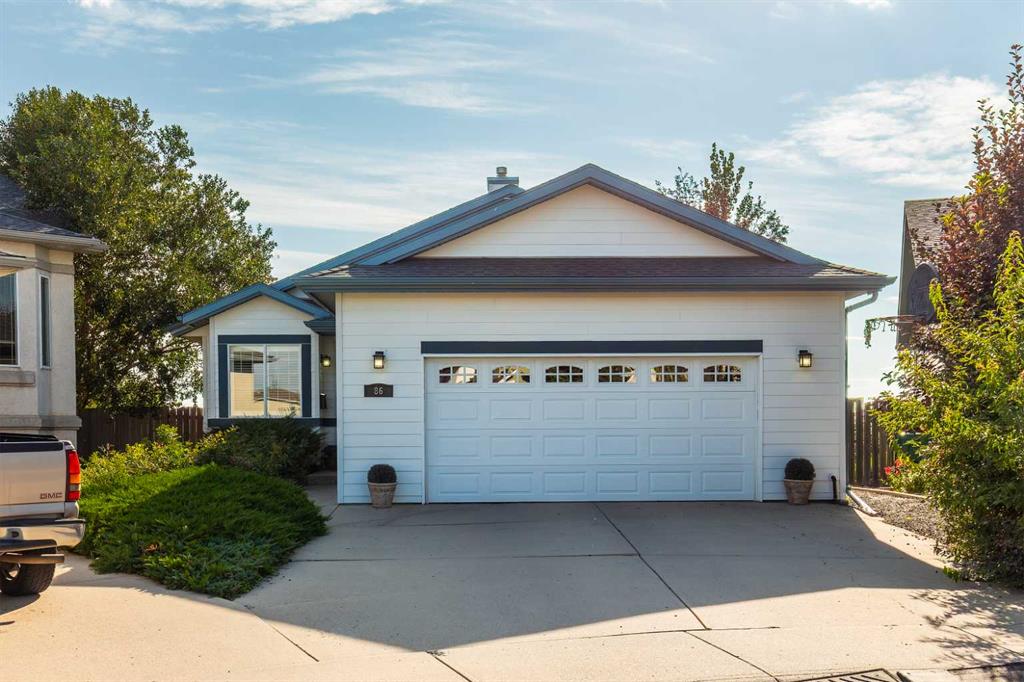 Picture of 86 Peigan Court W, Lethbridge Real Estate Listing