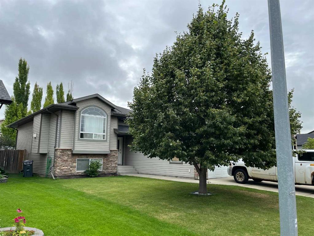 Picture of 64 Irving Crescent , Red Deer Real Estate Listing