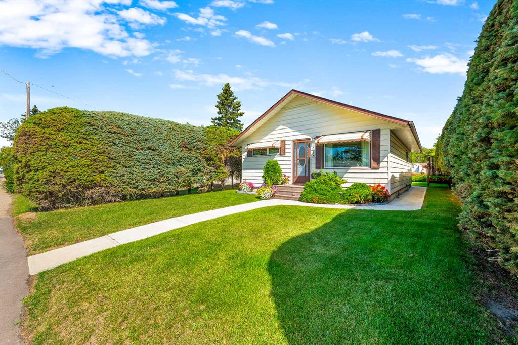 Picture of 5613 50 Avenue , Lloydminster Real Estate Listing