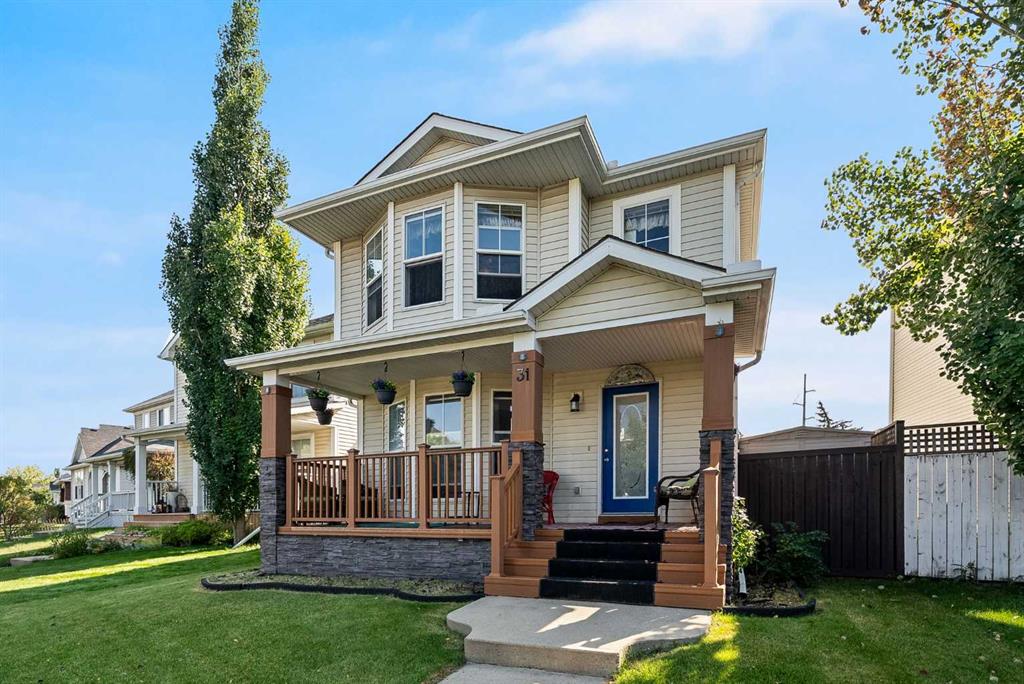 Picture of 31 Inverness Grove SE, Calgary Real Estate Listing