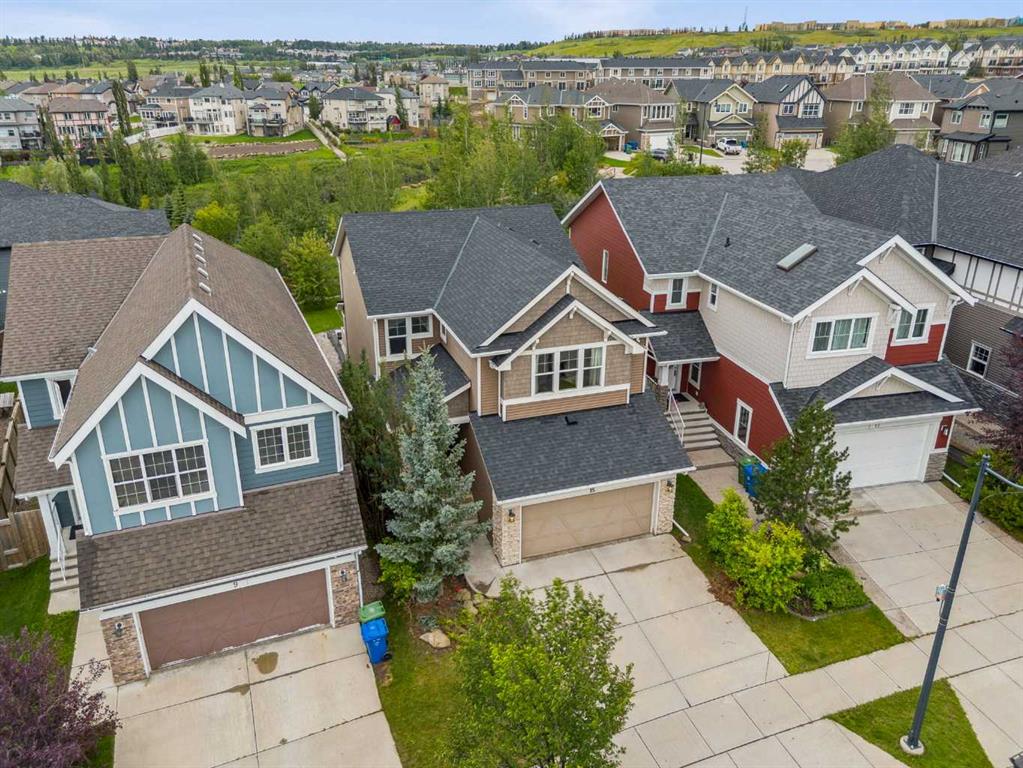 Picture of 15 Sherwood Gate NW, Calgary Real Estate Listing