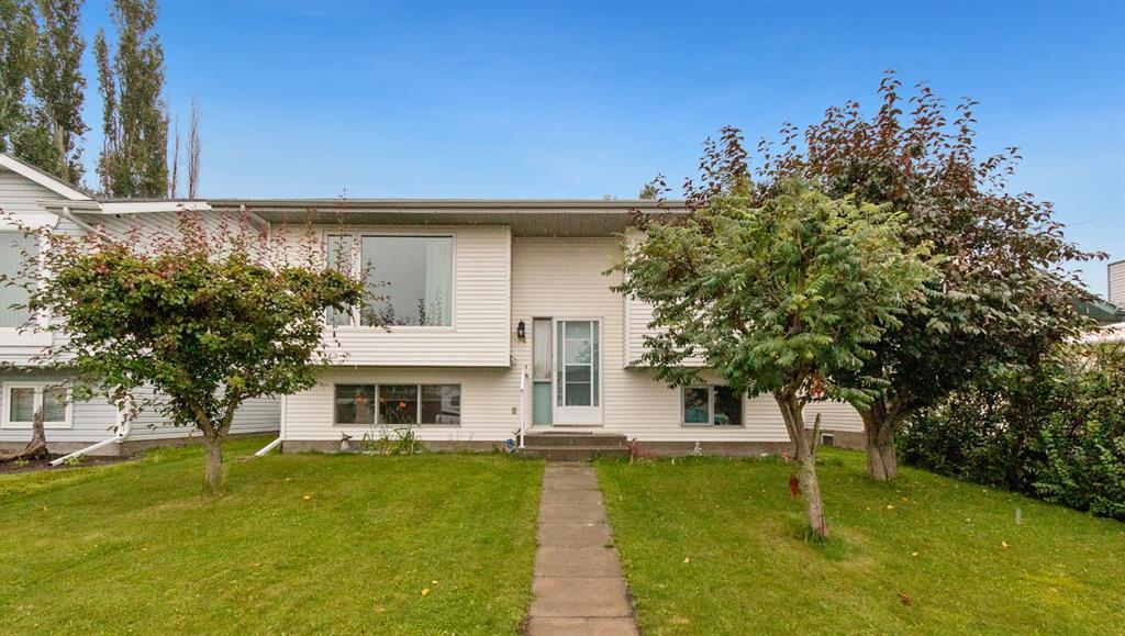 Picture of 5241 Aspen Drive , Blackfalds Real Estate Listing