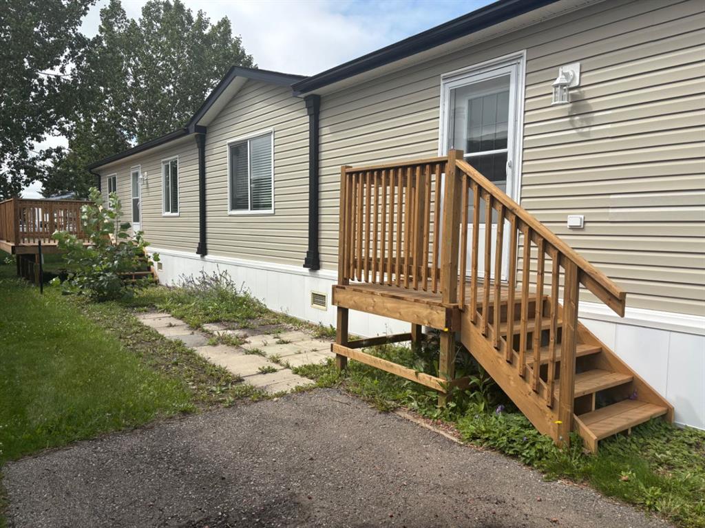 Picture of 202, 1101 84 Street NE, Calgary Real Estate Listing