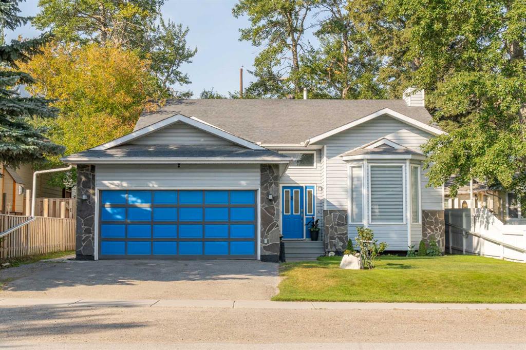 Picture of 11 Mt McGillivary Drive , Exshaw Real Estate Listing