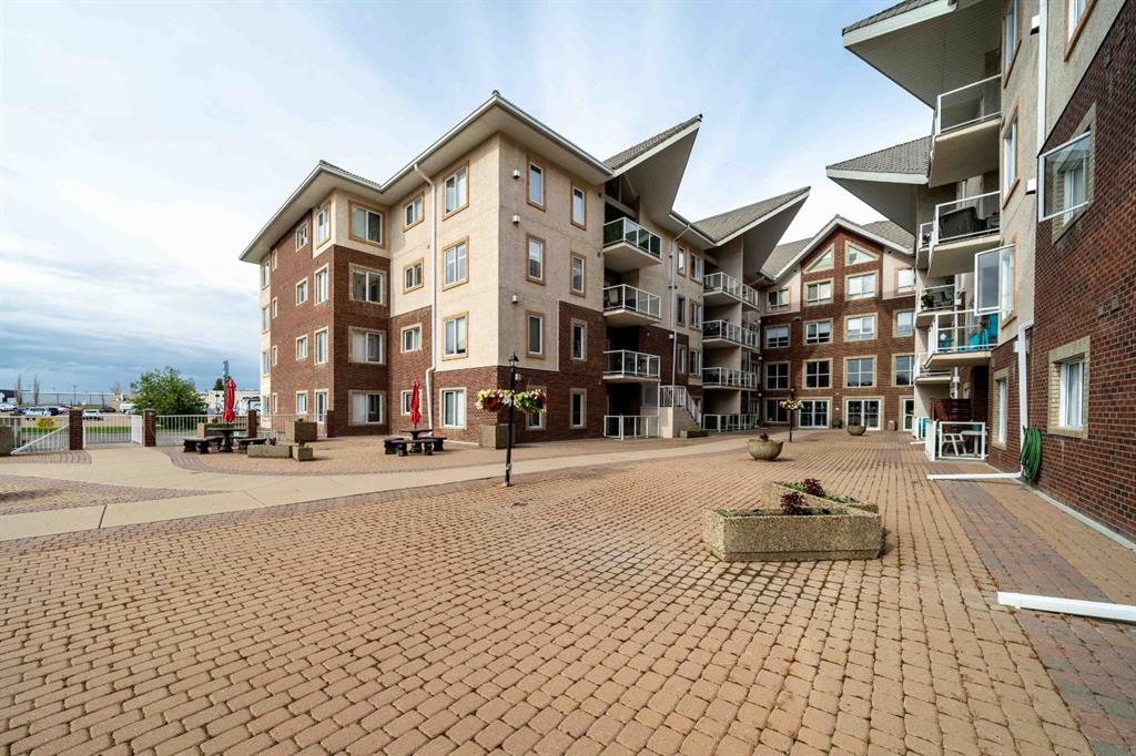 Picture of 216, 1182 Southview Drive SE, Medicine Hat Real Estate Listing