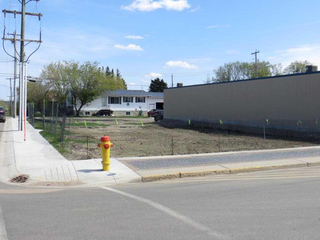 Picture of 10217 101 Street , Lac La Biche Real Estate Listing