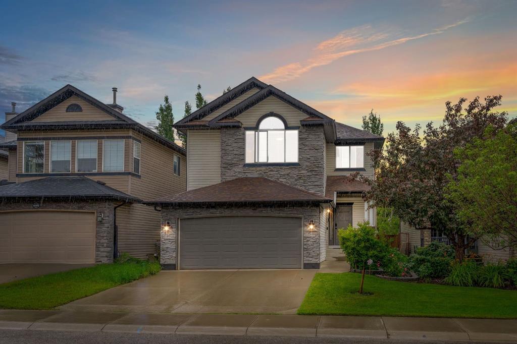 Picture of 405 Kincora Drive NW, Calgary Real Estate Listing
