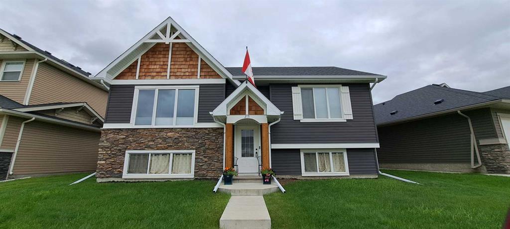 Picture of 215 George Street SW, Diamond Valley Real Estate Listing
