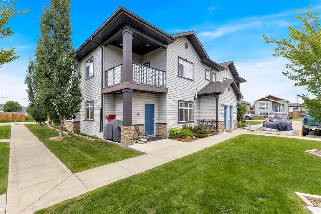 Picture of 405, 639 Oak Street , Springbrook Real Estate Listing