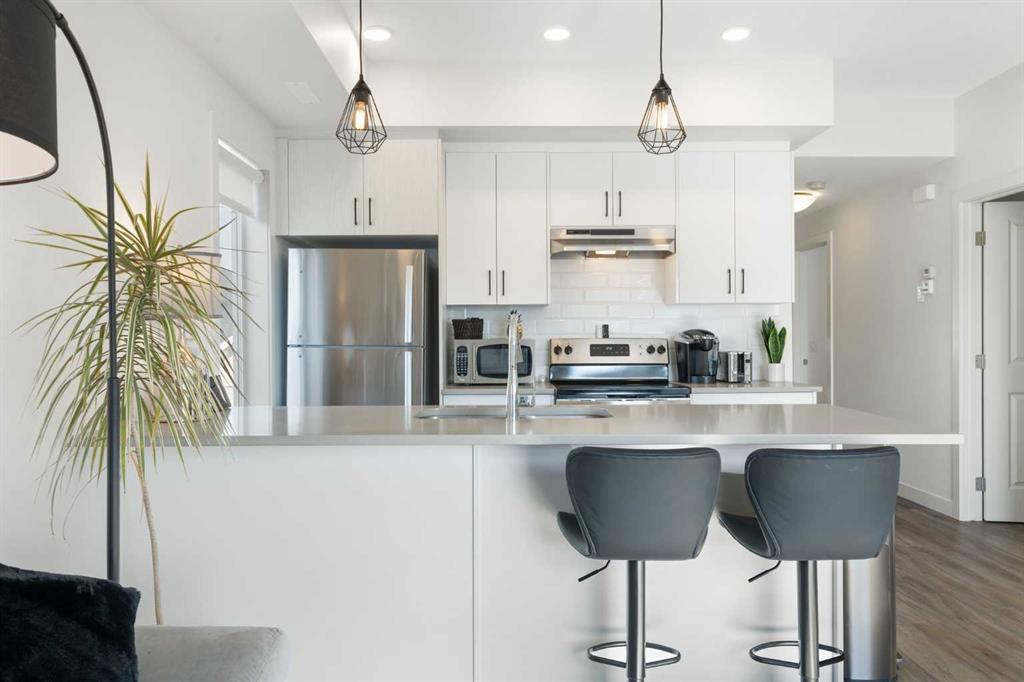 Picture of 602, 24 Rivercrest Drive , Cochrane Real Estate Listing