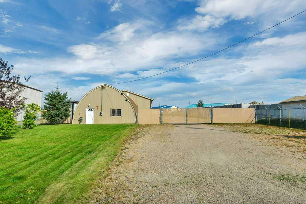 Picture of 7 Industrial Drive , Sylvan Lake Real Estate Listing