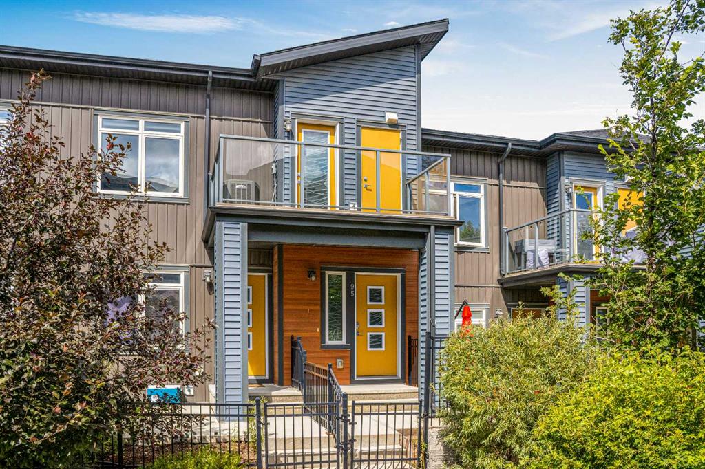 Picture of 95 Sage Bluff Circle NW, Calgary Real Estate Listing