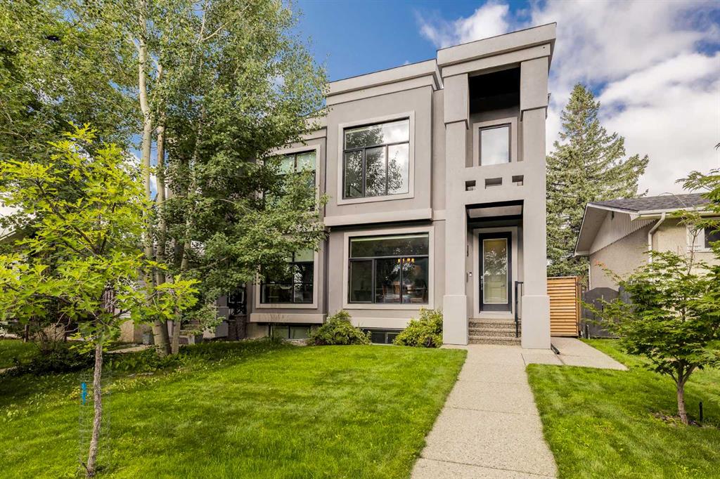 Picture of 3133 40 Street SW, Calgary Real Estate Listing