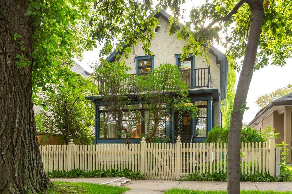 Picture of 515 8 Street NE, Calgary Real Estate Listing