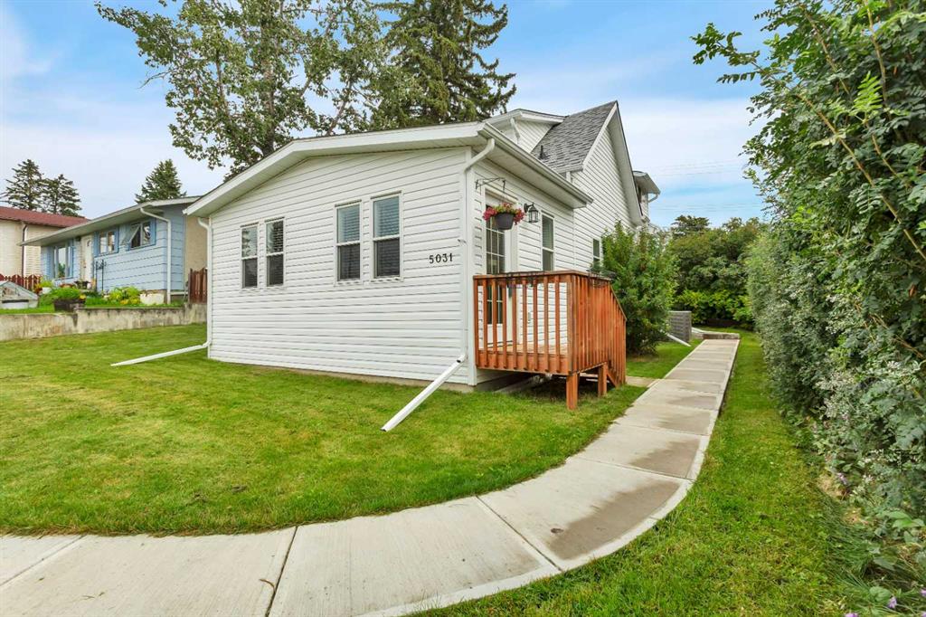 Picture of 5031 52 Street , Rocky Mountain House Real Estate Listing
