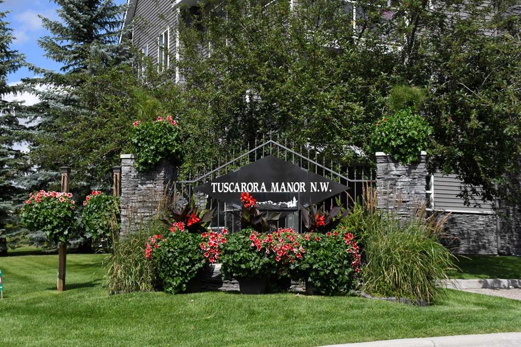 Picture of 1115, 1115 Tuscarora Manor NW, Calgary Real Estate Listing