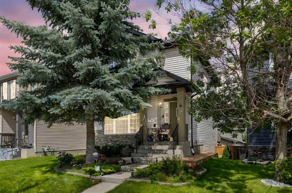 Picture of 60 Eversyde Circle SW, Calgary Real Estate Listing