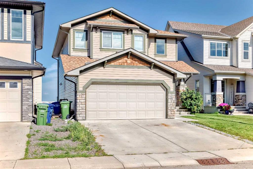 Picture of 144 REUNION Grove NW, Airdrie Real Estate Listing