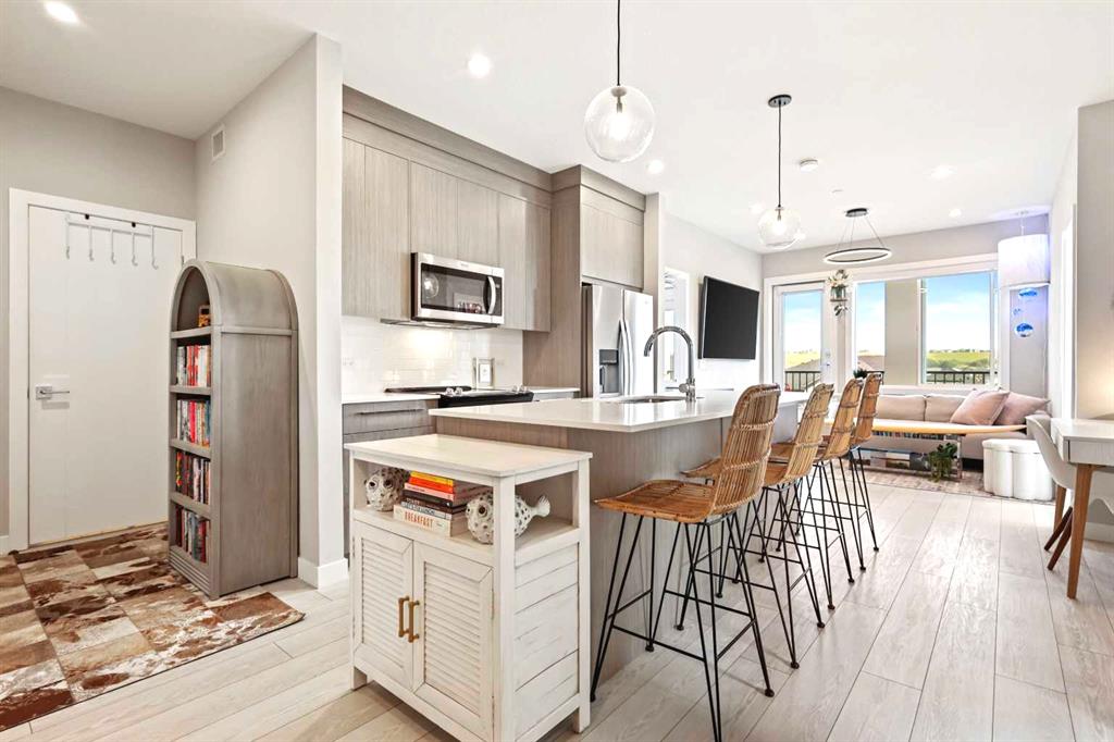 Picture of 1305, 111 Wolf Creek Drive SE, Calgary Real Estate Listing