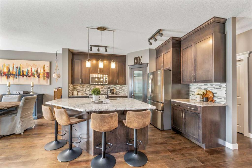 Picture of 112 Kingsbridge Way , Airdrie Real Estate Listing