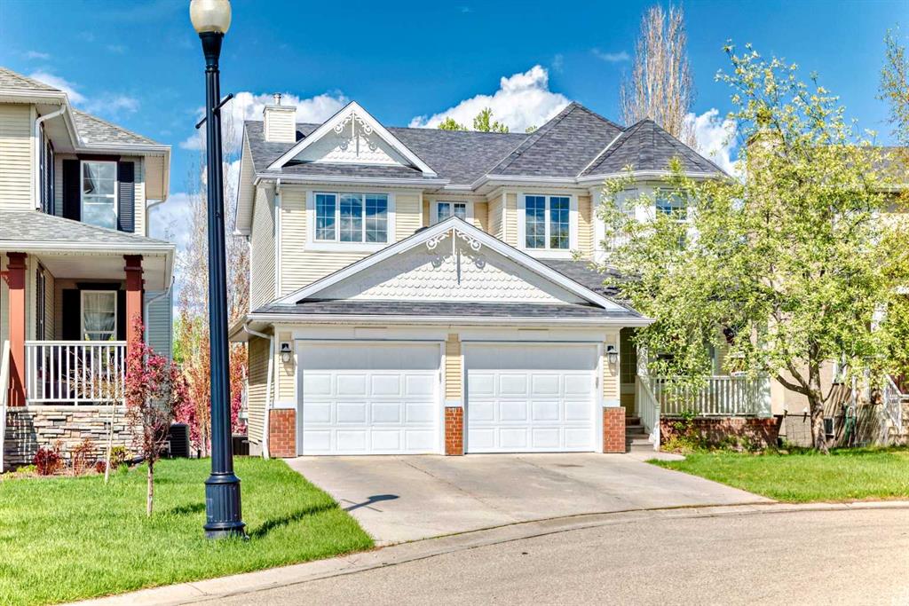 Picture of 327 Discovery Place SW, Calgary Real Estate Listing