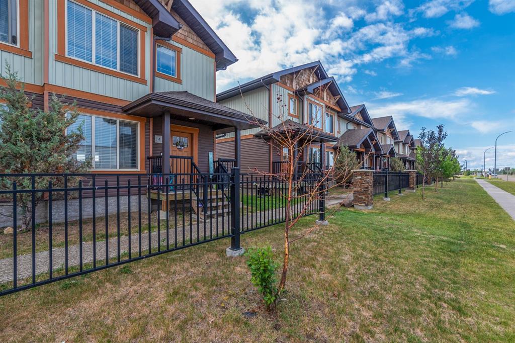 Picture of 4, 4118 41 Avenue  , Lloydminster Real Estate Listing