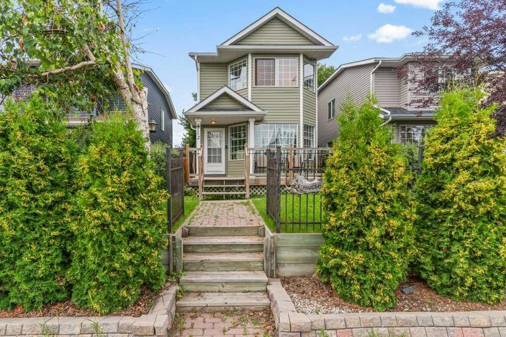 Picture of 112 Rivercrest Circle SE, Calgary Real Estate Listing
