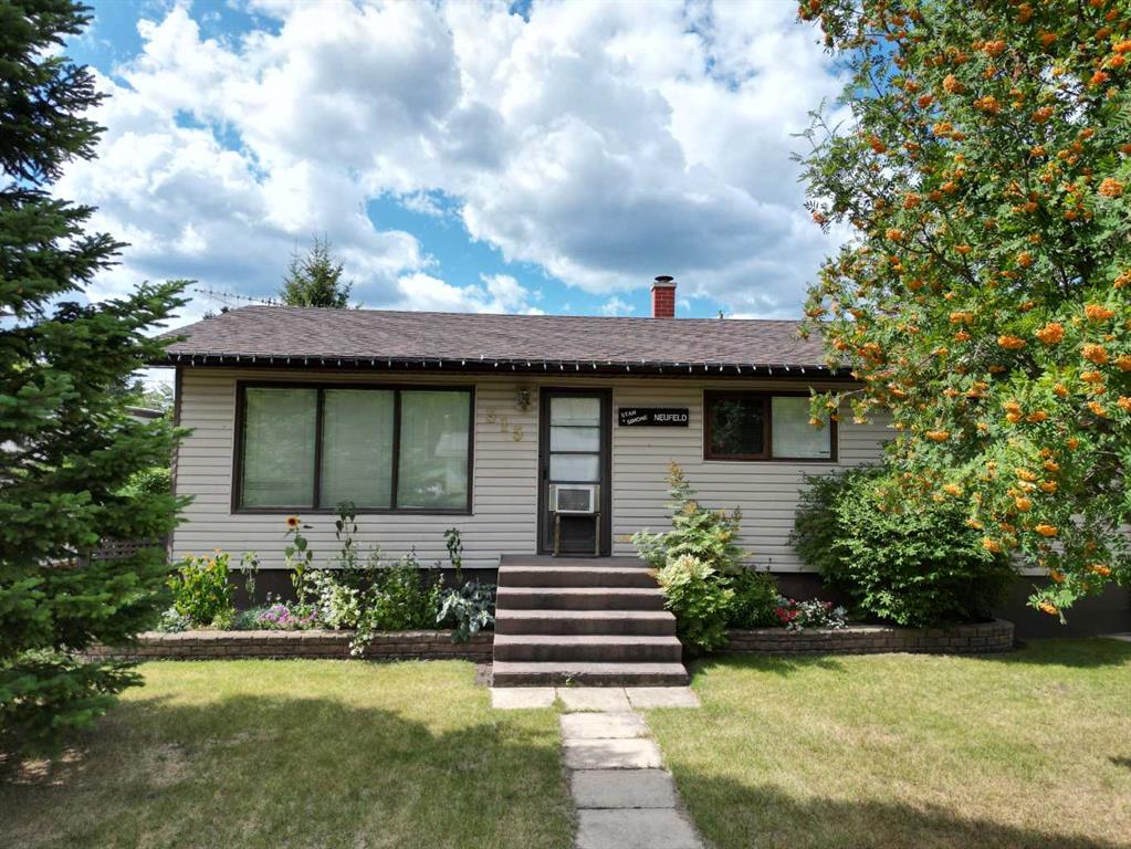 Picture of 315 5th Avenue E, Loon Lake Real Estate Listing