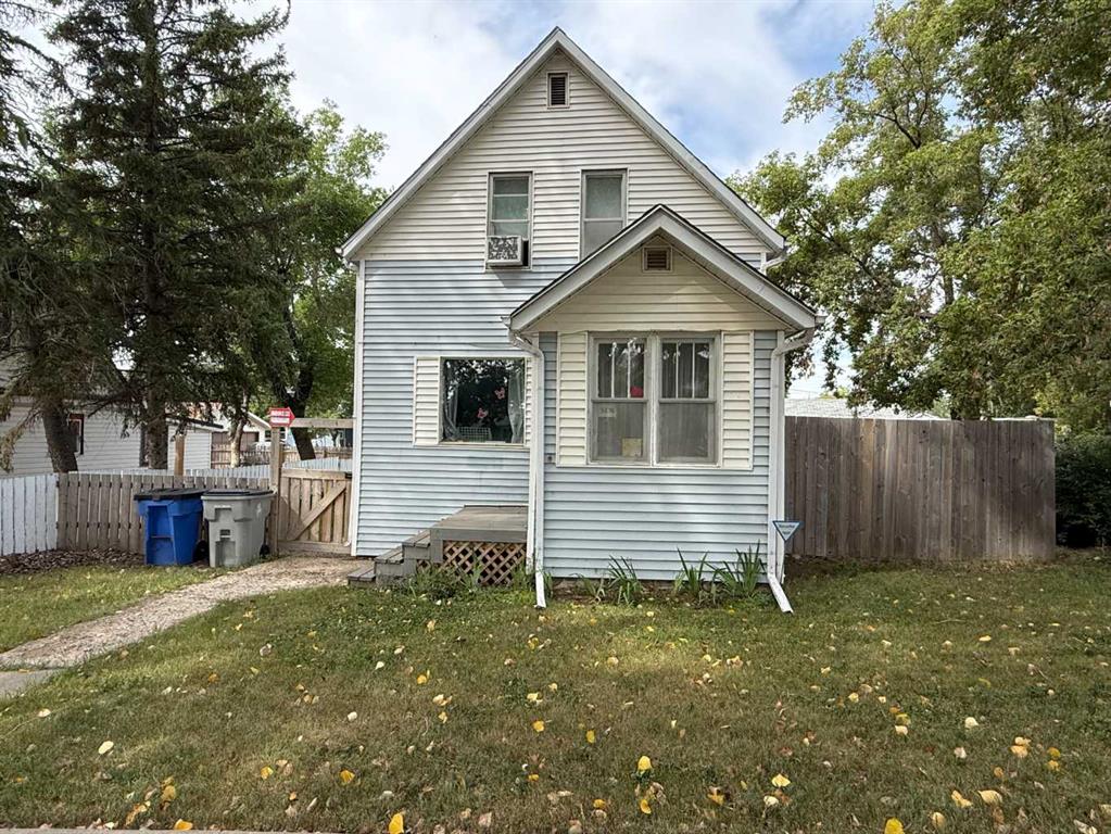 Picture of 5136 46 Street , Provost Real Estate Listing