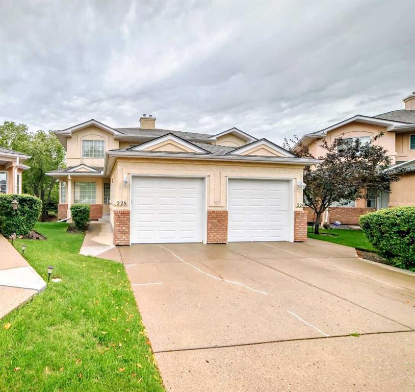 Picture of 228 Scenic Acres Terrace NW, Calgary Real Estate Listing