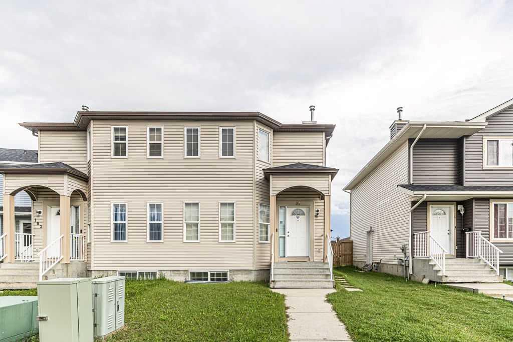 Picture of 98 Tarawood Lane NE, Calgary Real Estate Listing