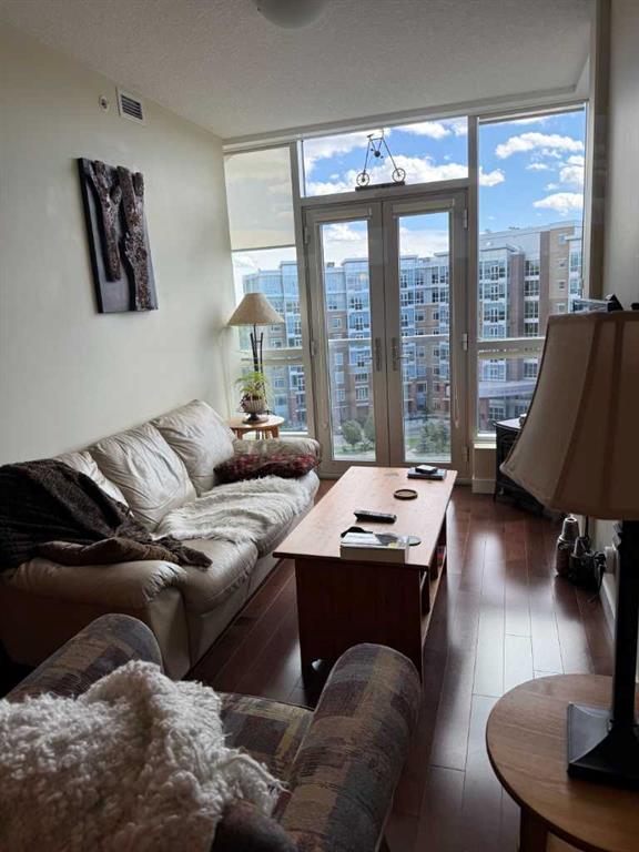 Picture of 701, 16 Varsity Estates Circle NW, Calgary Real Estate Listing