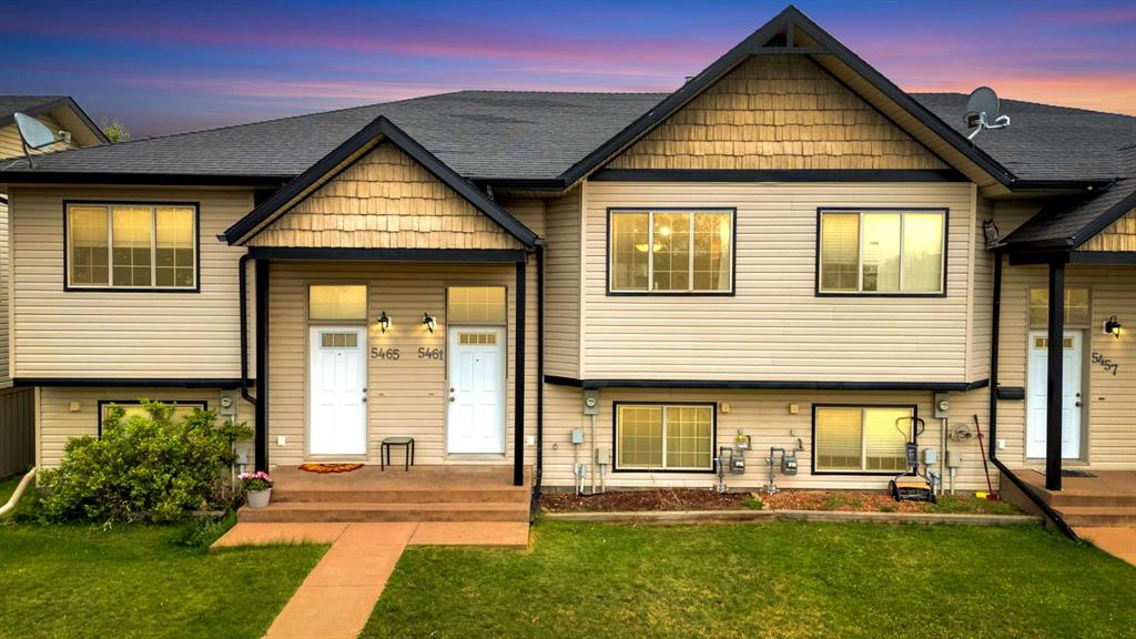 Picture of 5461 Prairie Ridge Avenue , Blackfalds Real Estate Listing