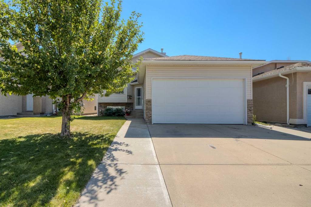 Picture of 237 Cougar Way N, Lethbridge Real Estate Listing