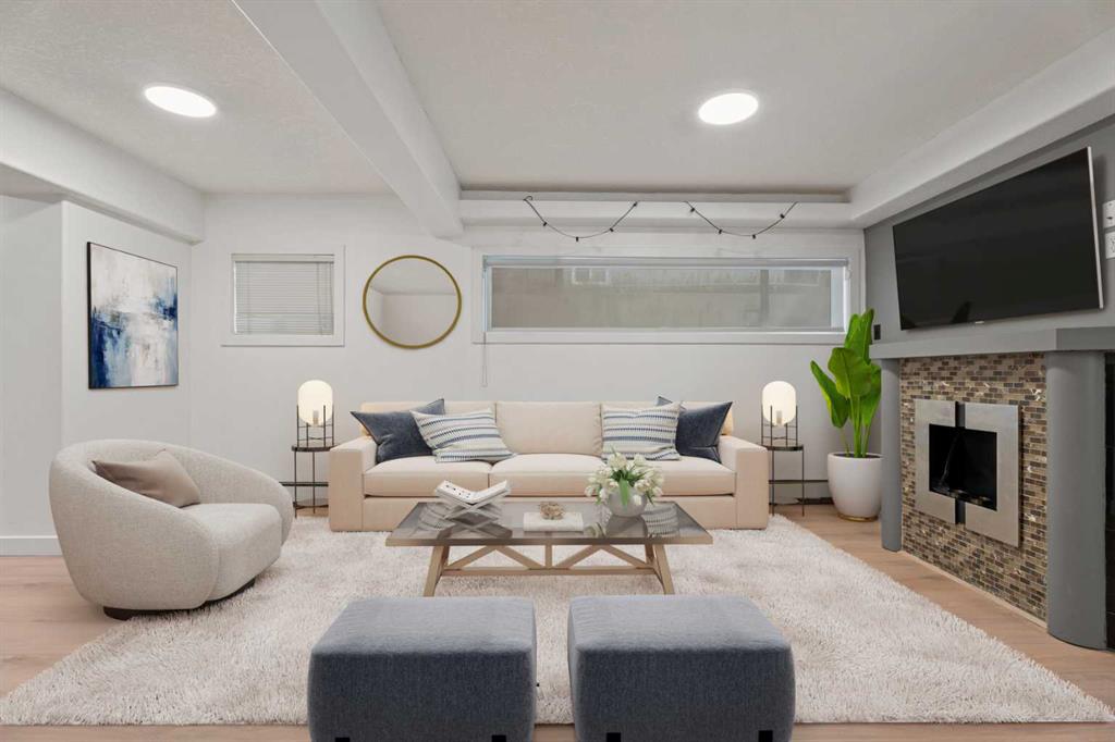 Picture of 2, 2104 17 Street SW, Calgary Real Estate Listing
