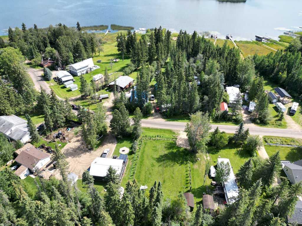 Picture of 248 Lakeshore Drive North  , Island Lake Real Estate Listing
