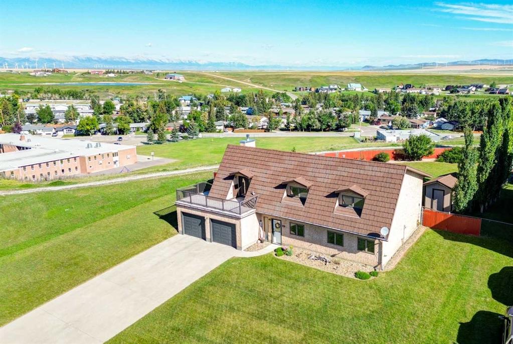 Picture of 465 Schofield Street , Pincher Creek Real Estate Listing