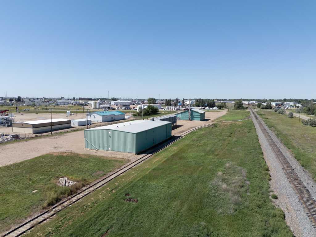 Picture of 184075 7th Street E, Rural Newell, County of Real Estate Listing