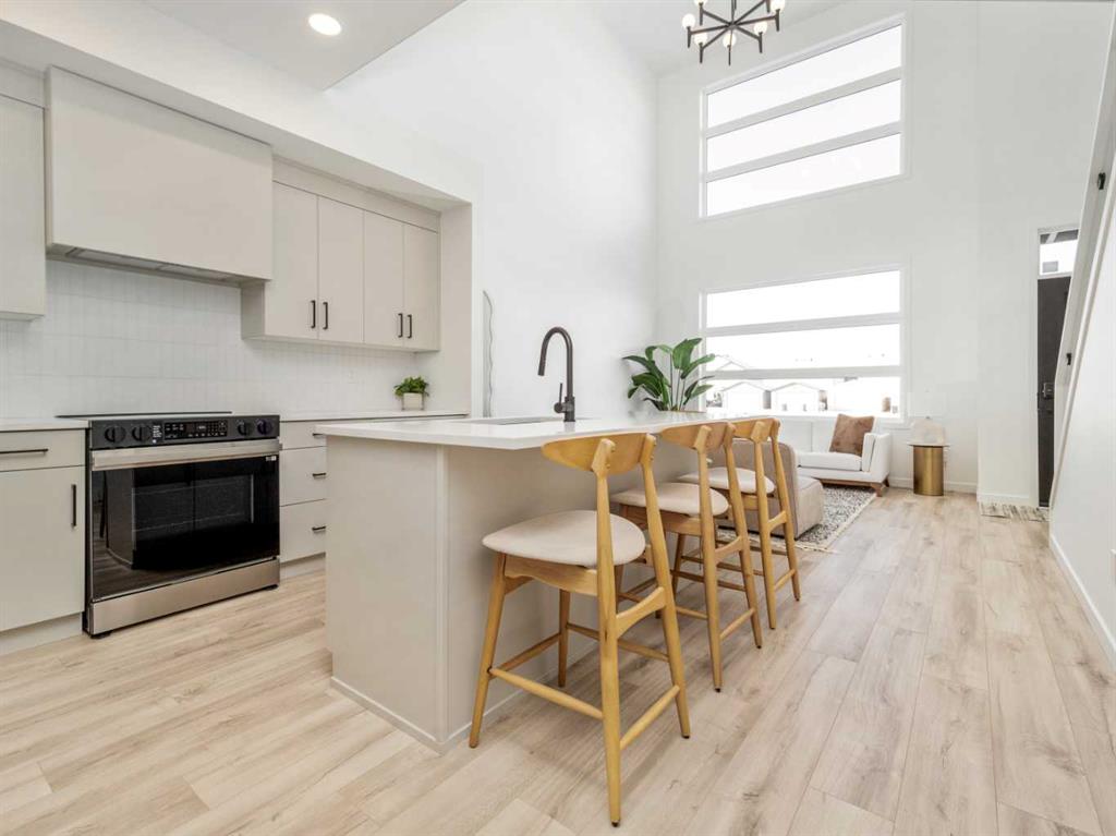 Picture of 2933 47 Street S, Lethbridge Real Estate Listing