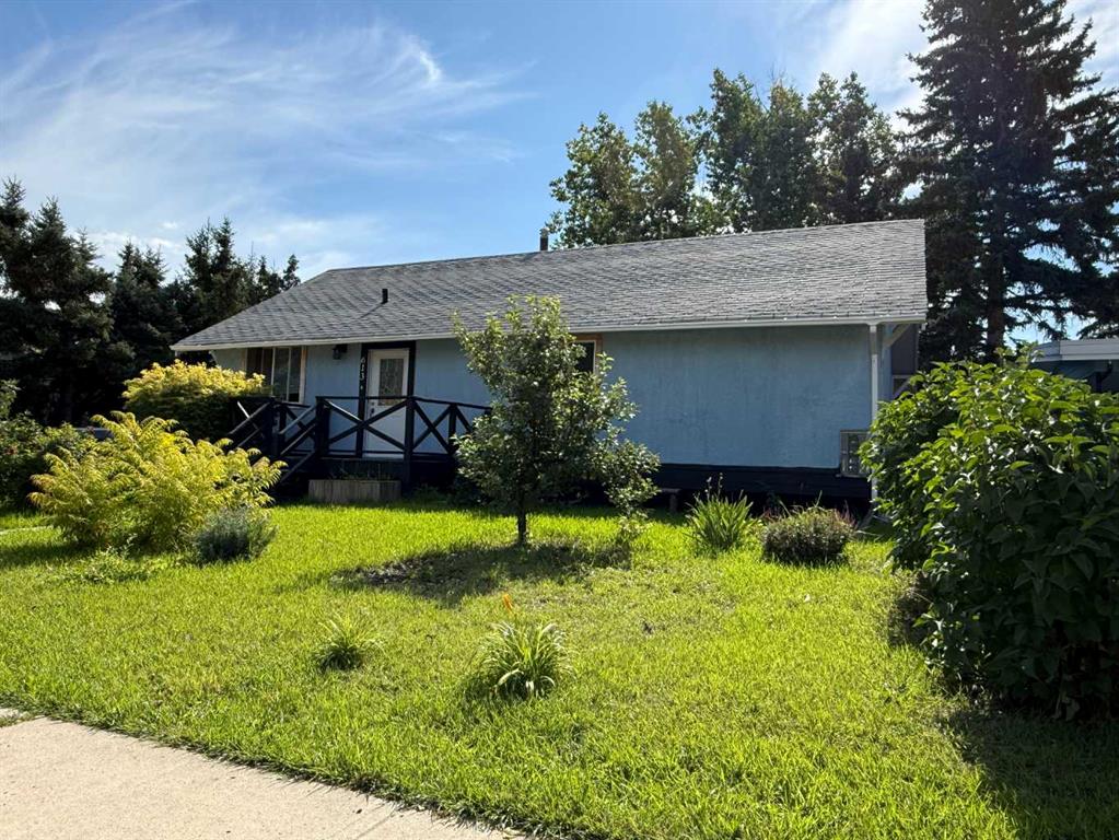 Picture of 613 1 Street N, Vulcan Real Estate Listing