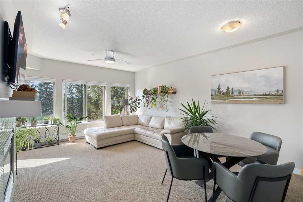 Picture of 325, 30 Discovery Ridge Close SW, Calgary Real Estate Listing